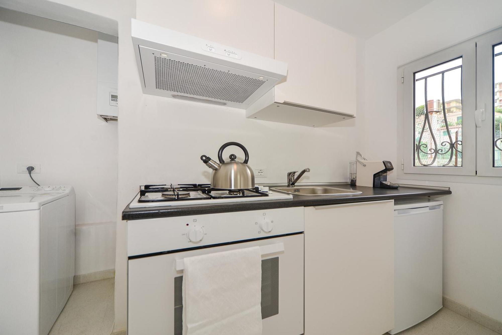Casa Del Cardinale Apartment Санто Стефано ал Маре Екстериор снимка